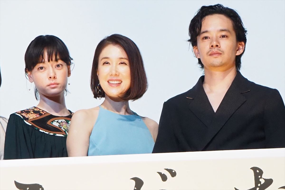 筒井真理子＆市川実日子、共演者の“よこがお”披露で池松壮亮に集中砲火