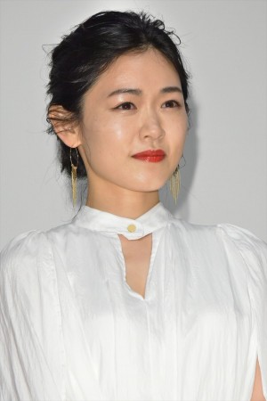 『アンダー・ユア・ベッド』舞台挨拶付き完成披露上映会に登場した西川可奈子