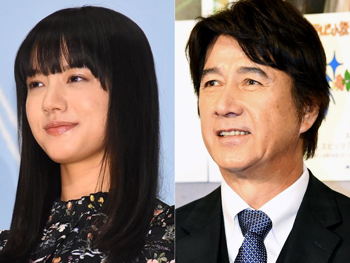 (左から)清原果耶、草刈正雄