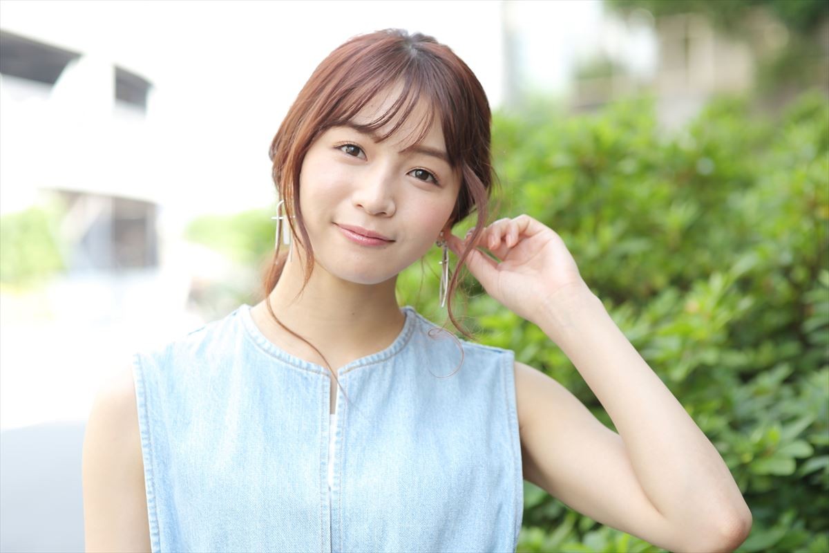 傳谷英里香、「もっとお芝居を磨いていきたい」 連ドラ初出演で天真爛漫なCAに！
