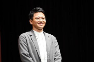 映画『ライオン・キング』プレミアム吹替版声優発表イベントに登場した亜生（ミキ）