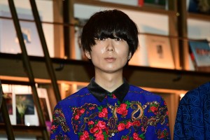 ドラマ『僕はまだ君を愛さないことができる』配信・放送記念トークイベントに登場した川谷絵音