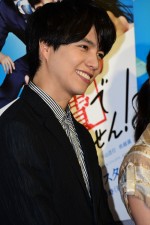 ドラマ10『これは経費で落ちません！』記者会見に登場した重岡大毅
