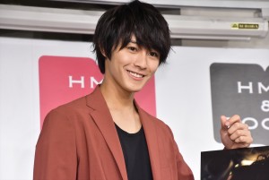 写真集『彩‐IRO‐』発売記念イベントに登場した猪野広樹