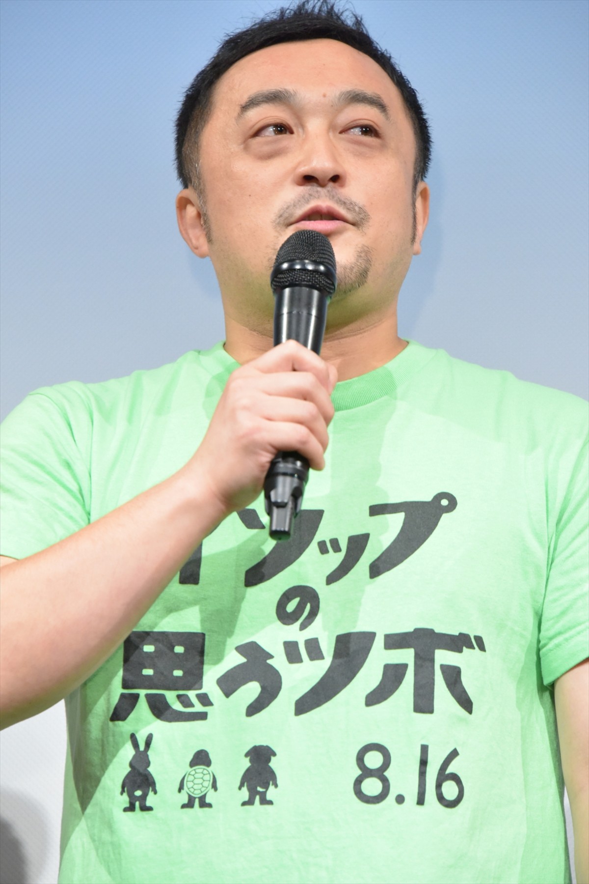 「カメ止め」上田慎一郎監督、新作アピール「前のめりになって見て」