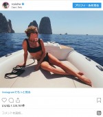 ※「ロージー・ハンティントン＝ホワイトリー」インスタグラム