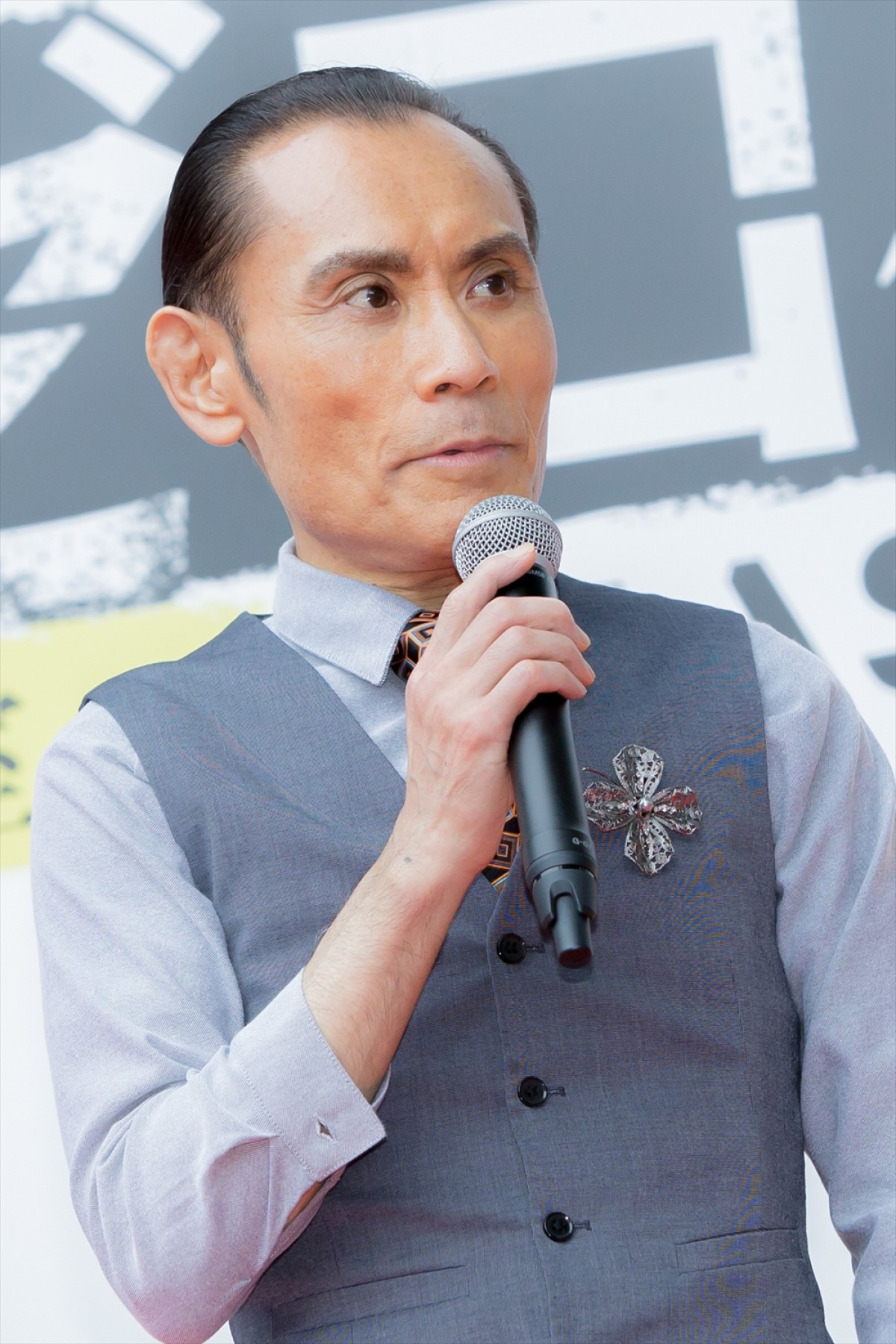 小泉孝太郎、駅前で演説風トーク　「進次郎ではありませんよ」