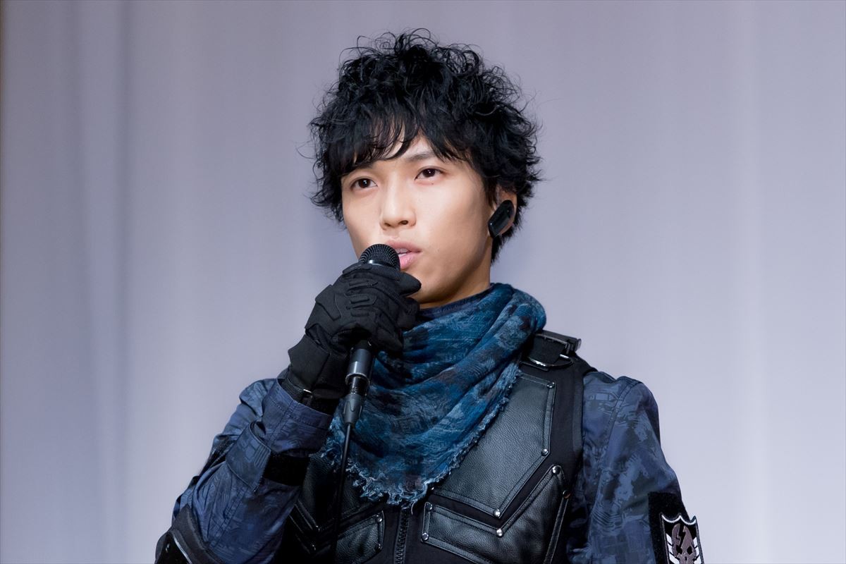 高橋文哉、令和初の仮面ライダーに抜てき　変身ポーズは「150点」