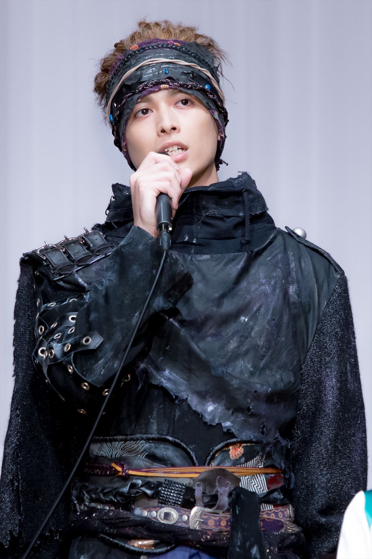 高橋文哉、令和初の仮面ライダーに抜てき　変身ポーズは「150点」