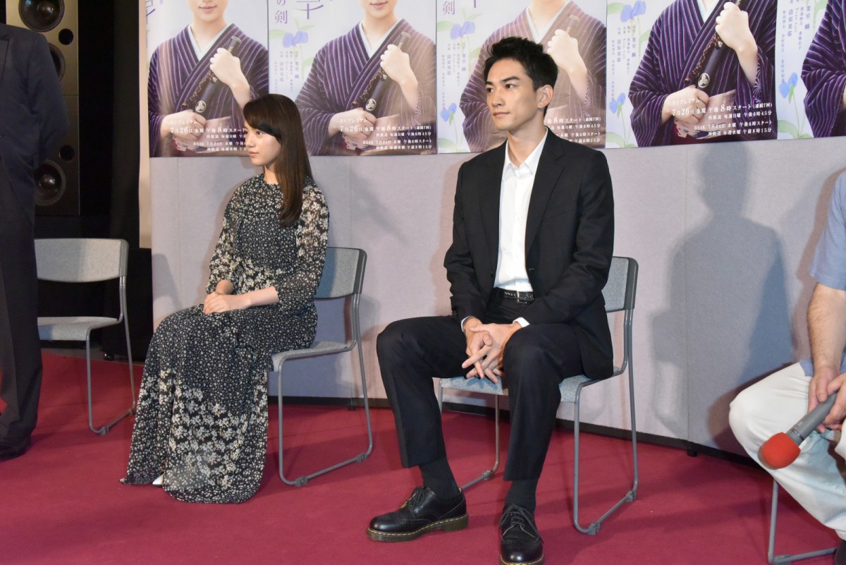 町田啓太、清原果耶の俊敏な殺陣で危機感「僕が鈍い動きしていたらマズい！」