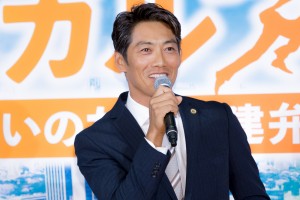 ドラマBiz『リーガル・ハート ～いのちの再建弁護士～』記者会見に登場した反町隆史