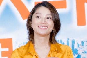 ドラマBiz『リーガル・ハート ～いのちの再建弁護士～』記者会見に登場した小池栄子