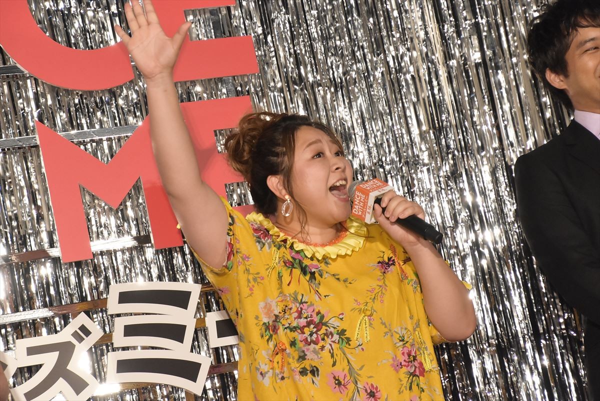 三吉彩花、やしろ優＆chayとダンス生披露　矢口史靖監督作の主演に「毎日葛藤」