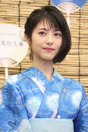 浜辺美波、『7月21日 ナツイチの日』記念記者会見に出席