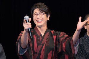 映画『引っ越し大名！』完成披露試写会に登場した及川光博