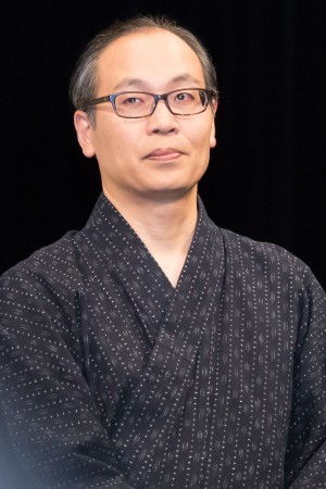 映画『引っ越し大名！』完成披露試写会に登場した正名僕蔵