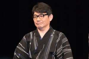 映画『引っ越し大名！』完成披露試写会に登場した飯尾和樹（ずん）