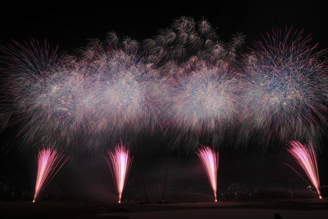 この夏まだ間に合う！8月・都内で開催される花火大会