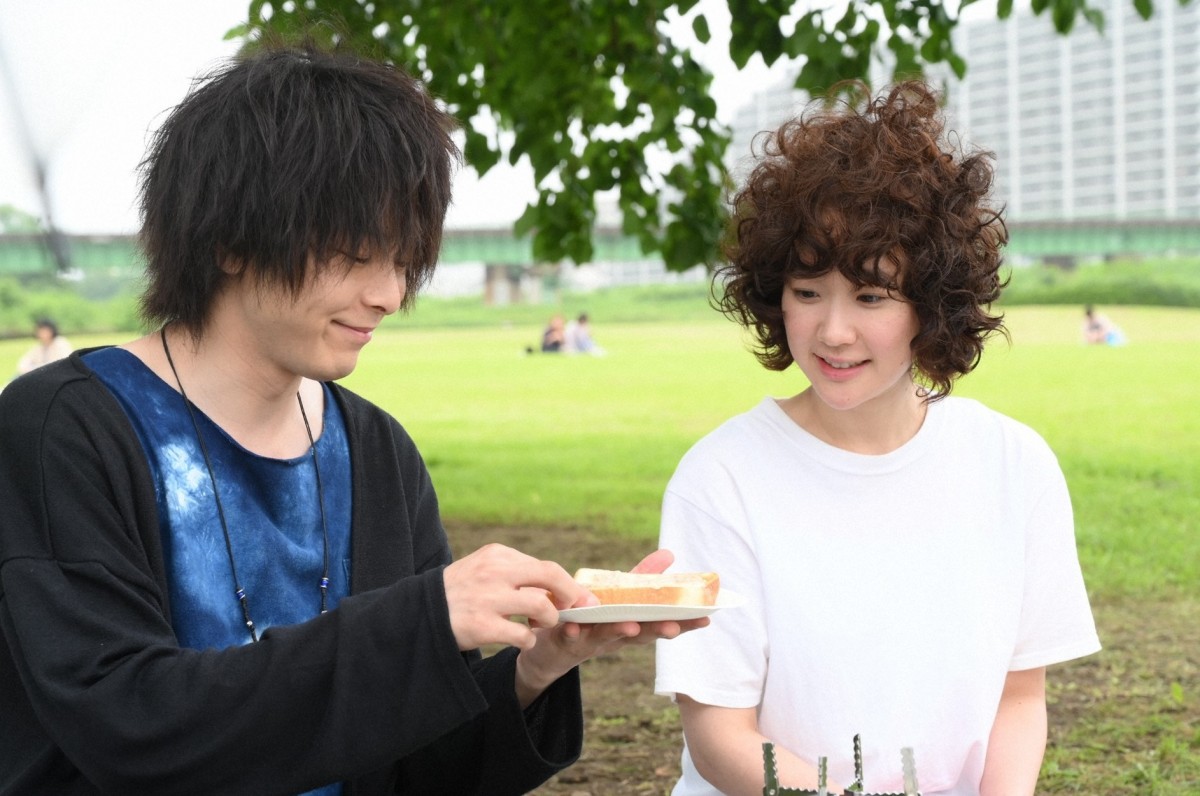 今夜『凪のお暇』、黒木華＆中村倫也はアパートを訪ねてきた高橋一生と鉢合わせ