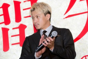 『人間失格 太宰治と3人の女たち』ジャパンプレミアに登場した小栗旬