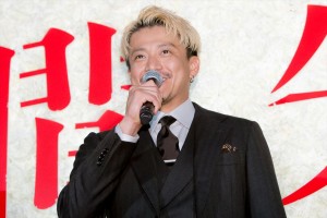 『人間失格 太宰治と3人の女たち』ジャパンプレミアに登場した小栗旬