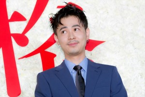 『人間失格 太宰治と3人の女たち』ジャパンプレミアに登場した成田凌