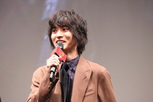 映画『二ノ国』ジャパンプレミアに登場した山崎賢人