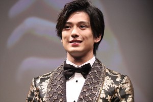 映画『二ノ国』ジャパンプレミアに登場した新田真剣佑