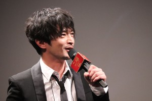 映画『二ノ国』ジャパンプレミアに登場した津田健次郎