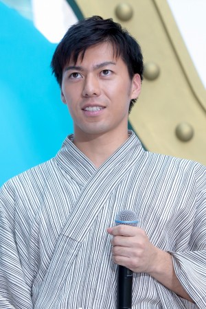 『超☆汐留パラダイス！‐2019SUMMER』キックオフイベントに登場した大町怜央アナウンサー