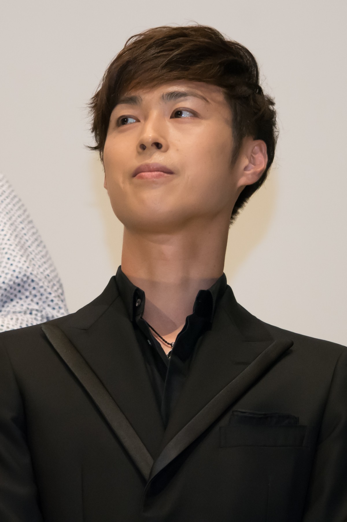  ISSA、仮面ライダー変身ポーズを生披露「また涙してしまいました」