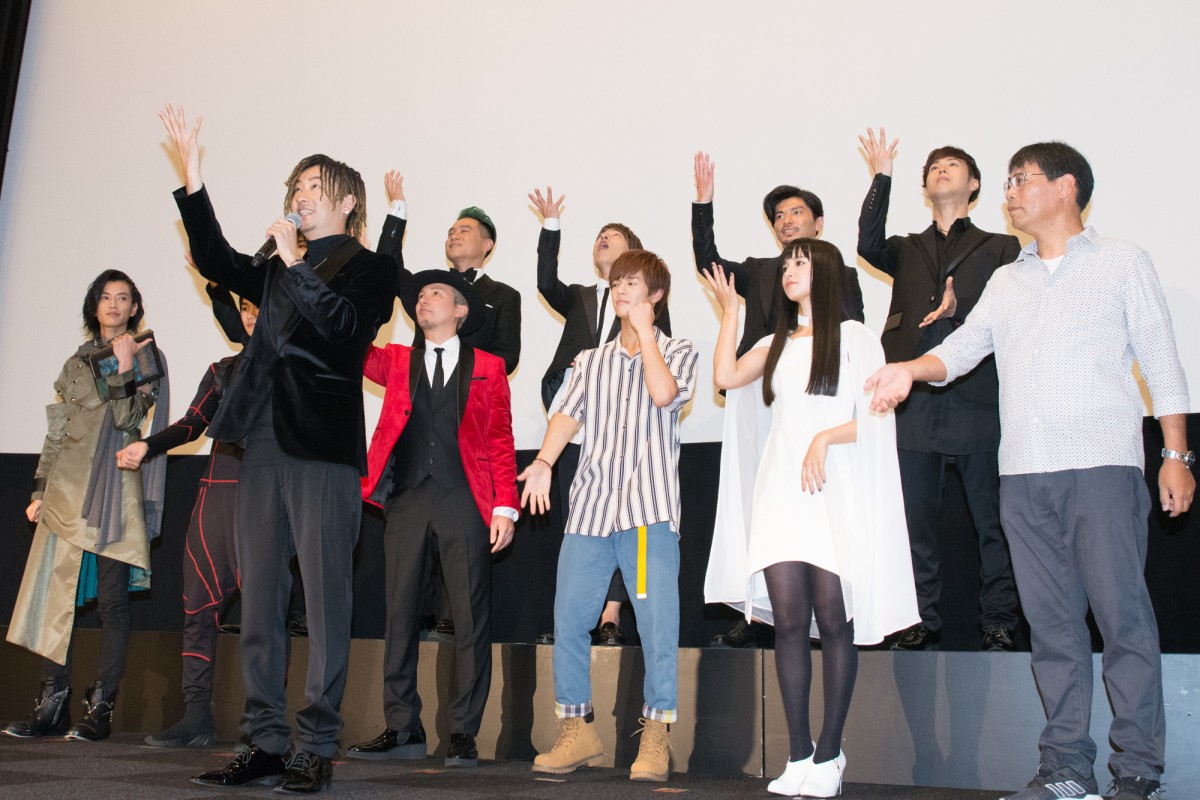  ISSA、仮面ライダー変身ポーズを生披露「また涙してしまいました」