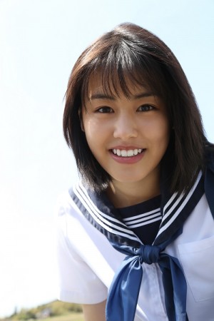 竹内愛紗ファースト写真集『愛紗』