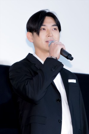 映画『東京喰種　トーキョーグール【S】』大ヒット御礼舞台挨拶に登場した松田翔太