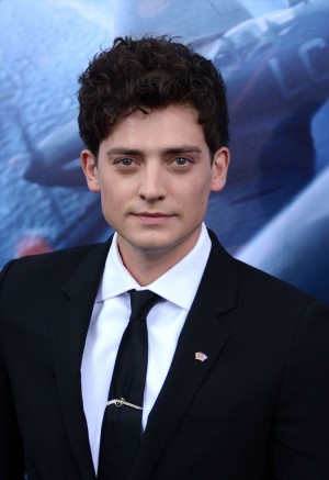 アナイリン・バーナード