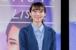 『CAST：』完成披露試写会＆新ブランド発表会に登場した飯豊まりえ