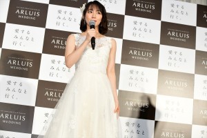 「アールイズ・ウエディング」新CM＆キャンペーン発表会に登場した吉岡里帆