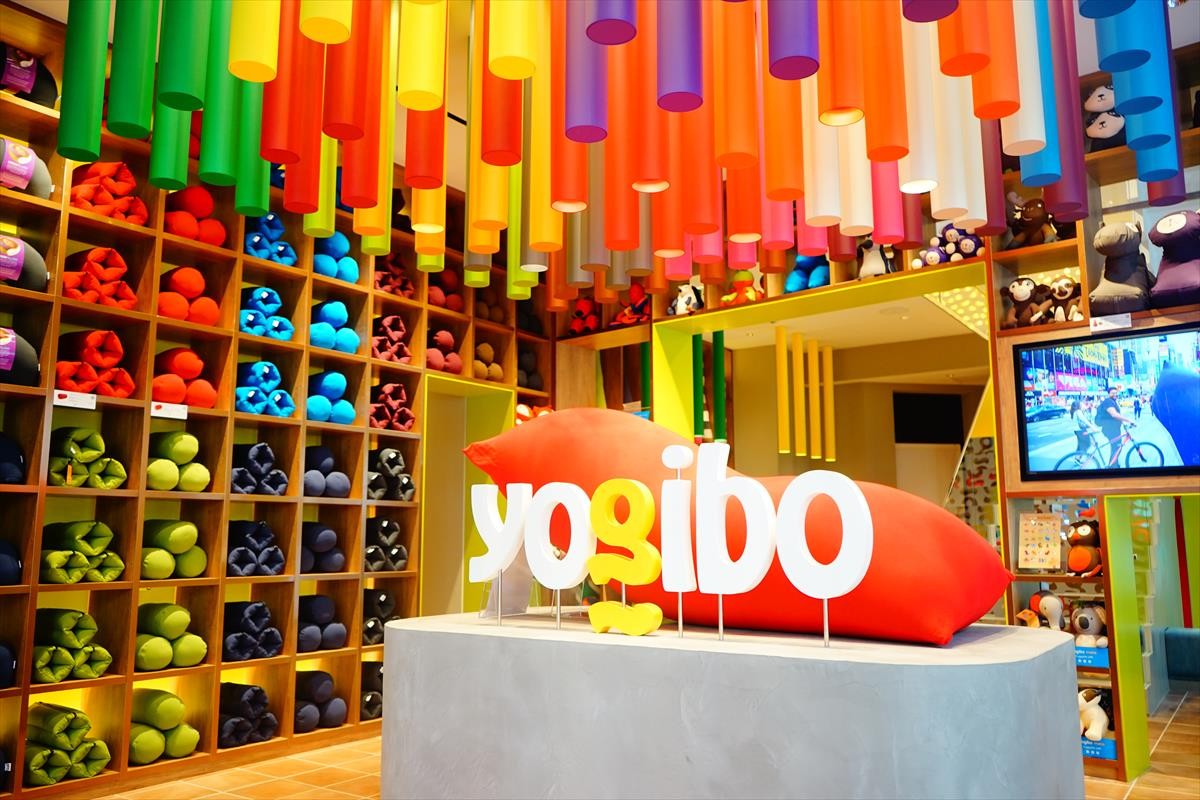 「Yogibo Store 銀座1丁目柳通り店」