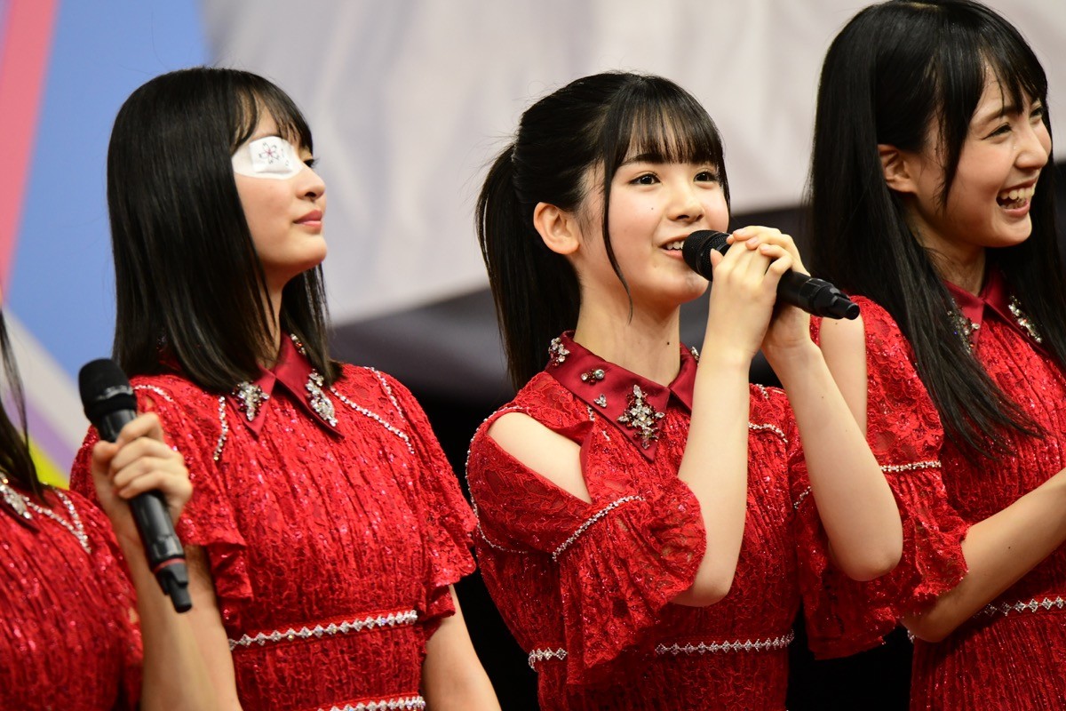 乃木坂46・4期生、「TIF2019」で全力パフォーマンス！ 遠藤さくらは眼帯姿で登場