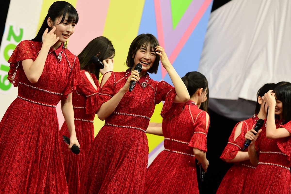乃木坂46・4期生、「TIF2019」で全力パフォーマンス！ 遠藤さくらは眼帯姿で登場