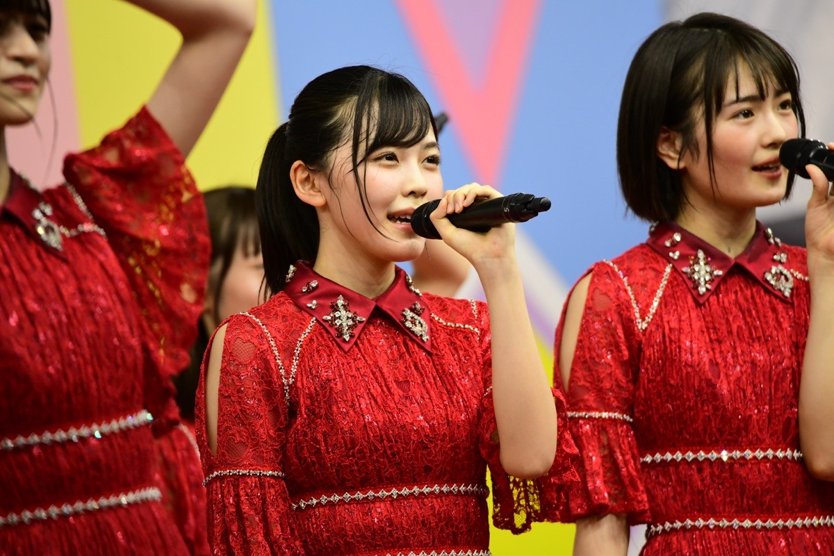 乃木坂46・4期生、「TIF2019」で全力パフォーマンス！ 遠藤さくらは眼帯姿で登場