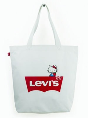 コラボレーションコレクション「LEVI’SxHELLO KITTY」