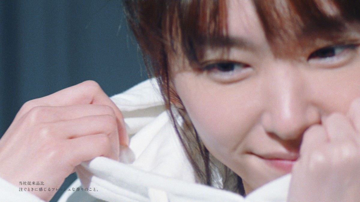 新垣結衣、かわいいパーカー姿を披露！ 「変わらず大切にしていること」を告白