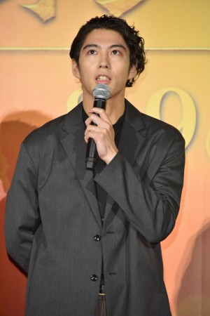 映画『ライオン・キング』プレミアム吹替版スペシャル上映会に登場した賀来賢人