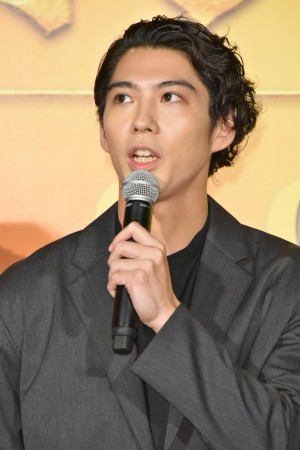 映画『ライオン・キング』プレミアム吹替版スペシャル上映会に登場した賀来賢人