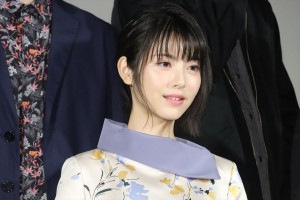 映画『HELLO WORLD』プロジェクト始動イベントに登場した浜辺美波