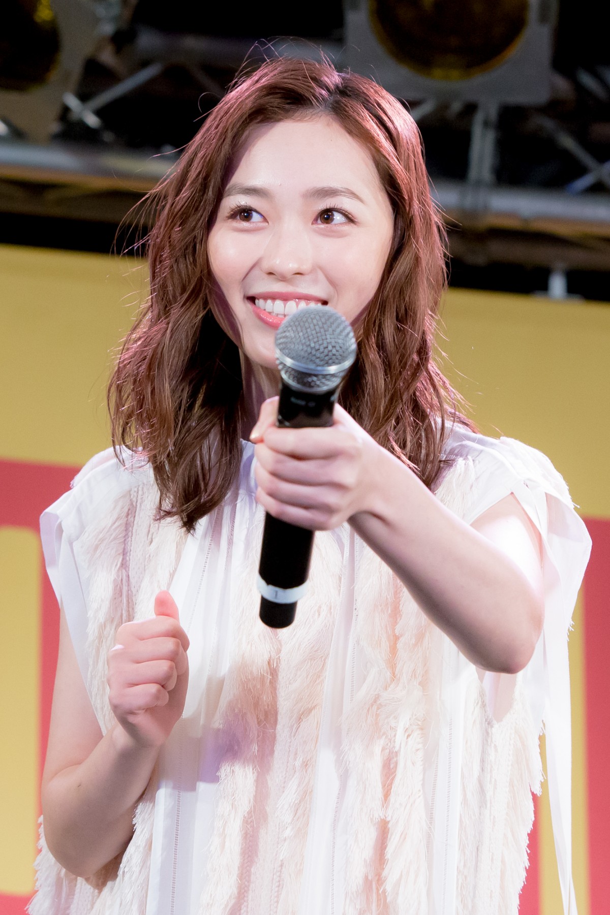福原遥、CDデビュー記念ライブでファン熱狂　キュートな振り付けも披露