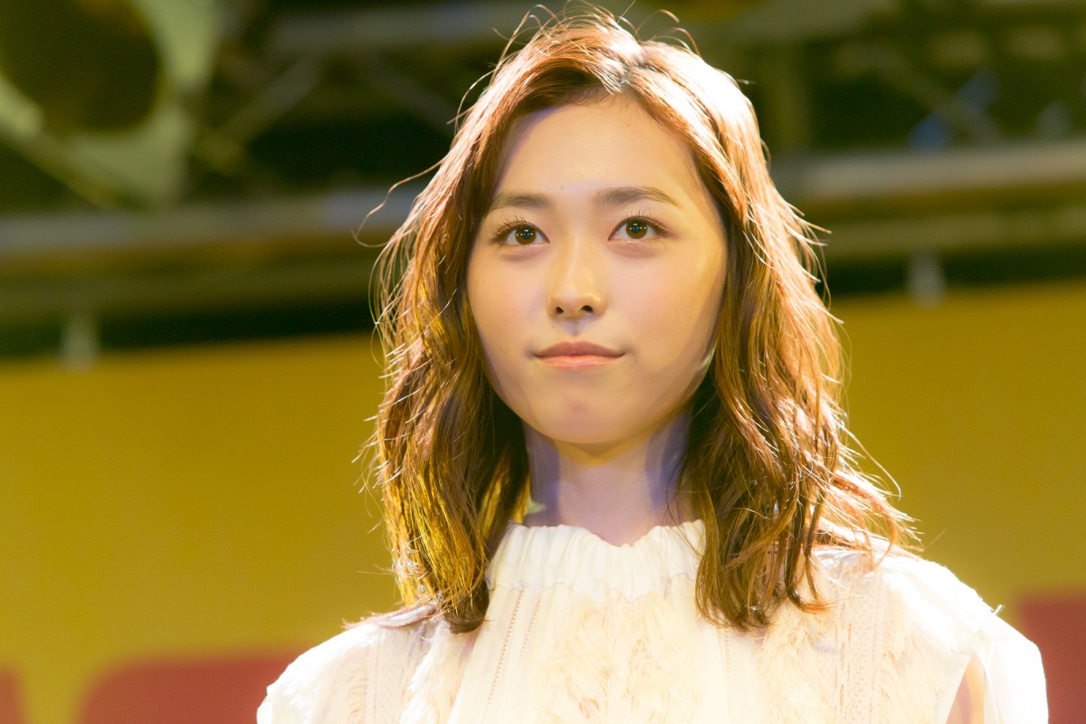 福原遥、CDデビュー記念ライブでファン熱狂　キュートな振り付けも披露