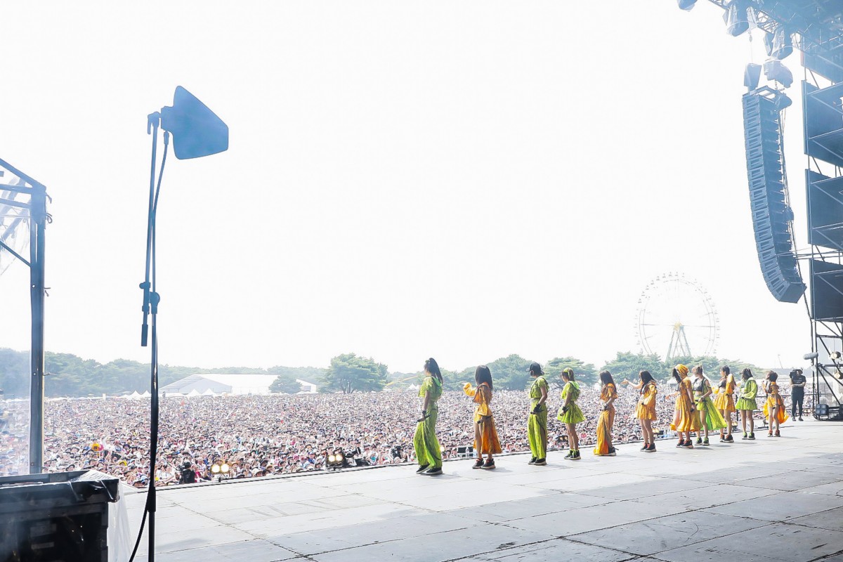 モー娘。「ロッキン」最大ステージに登場　盛況ぶりにトレンド入りも