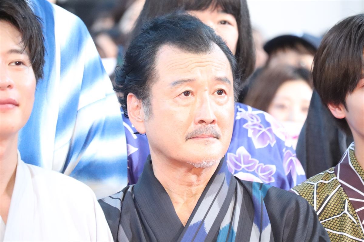 吉田鋼太郎、田中圭＆林遣都に「いつも仲良くしている」と嫉妬!?